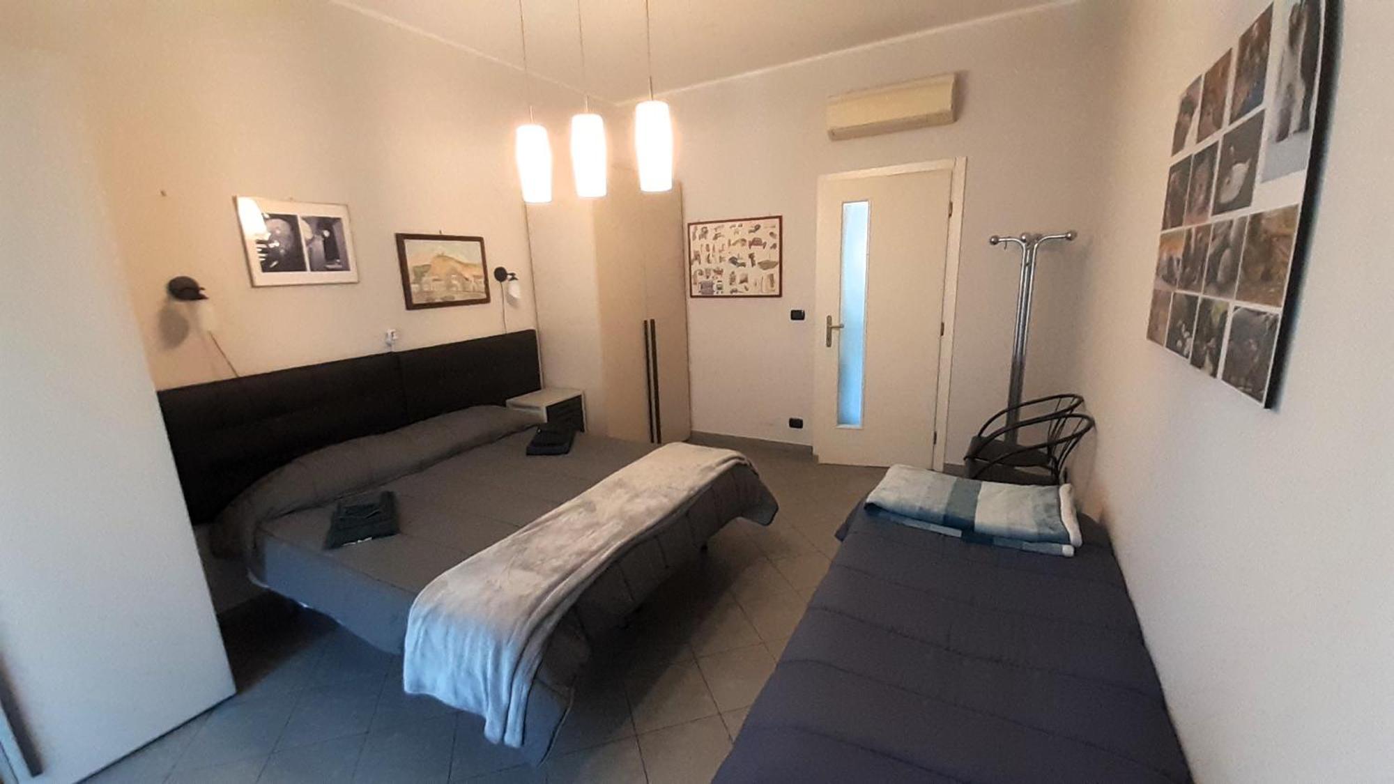 Metronear Apartment Коленьо Екстериор снимка